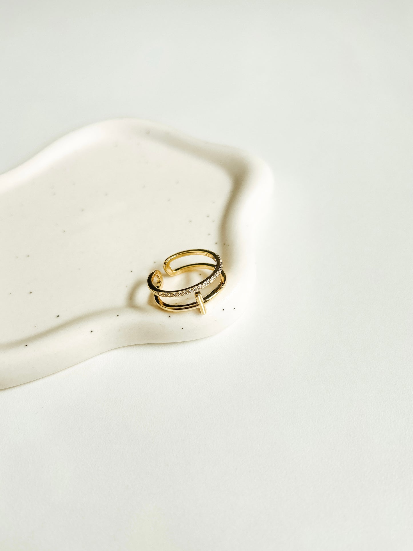 Cross Band Ring