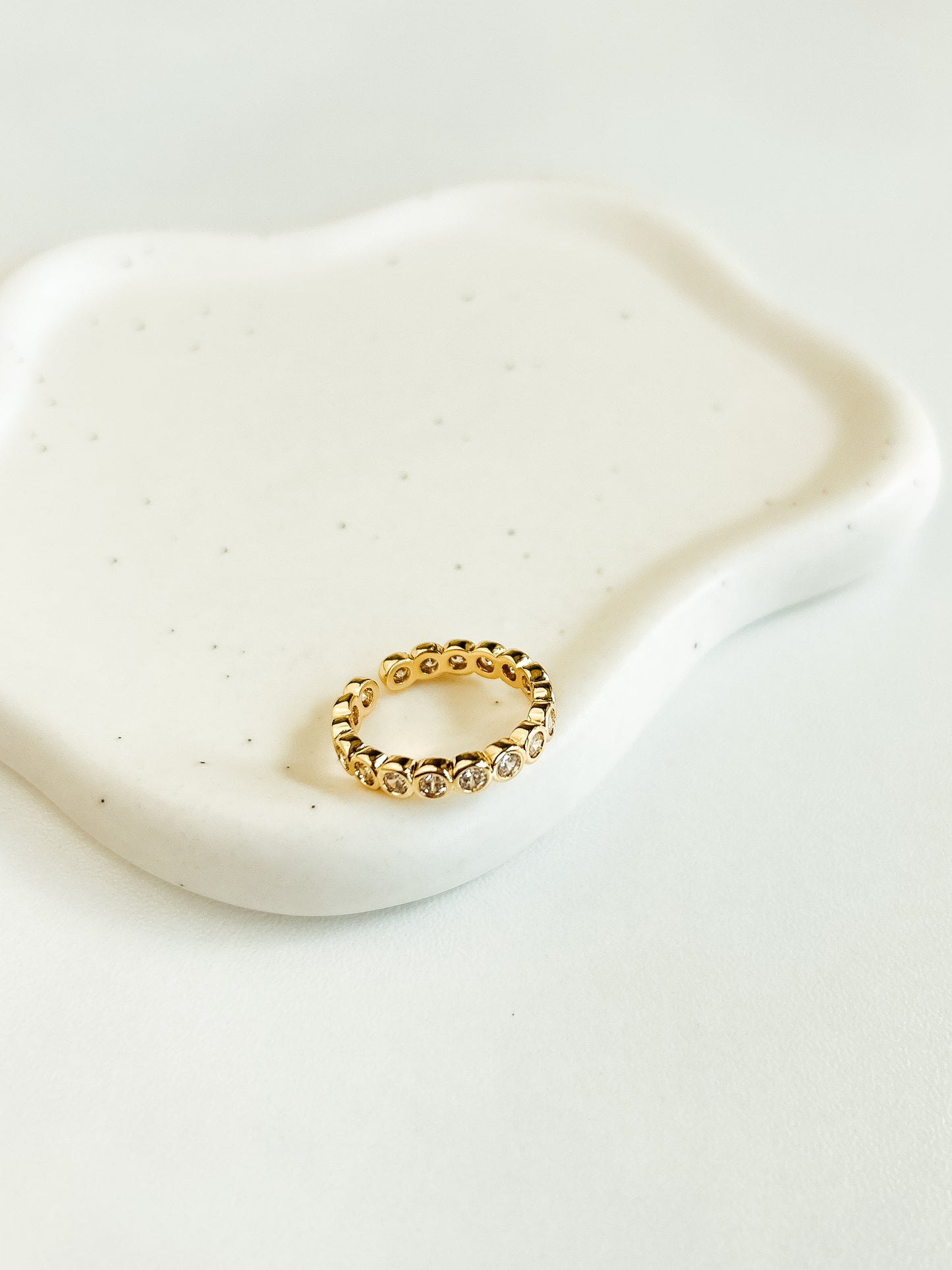 Round CZ Cubic Zirconia Ring