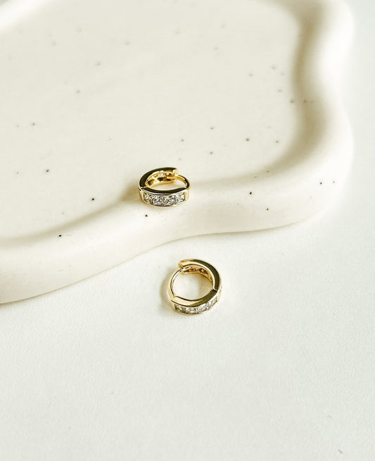 Cz Cartilage Huggie