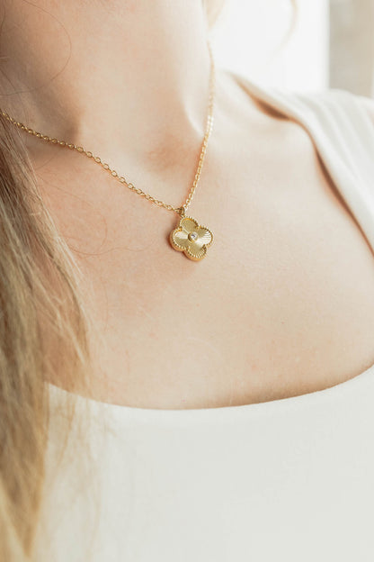 Clover Sunburst Necklace